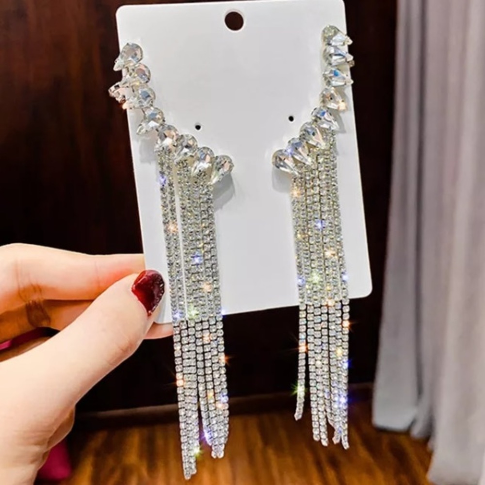 Long tassels rhinestone drop earrings - Picture 2 of 5